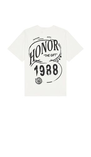 Honor 1988 T-Shirt in . Size M, XL/1X - Honor The Gift - Modalova