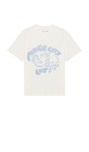 Entertainment T-Shirt in . Size S, XL/1X - Honor The Gift - Modalova