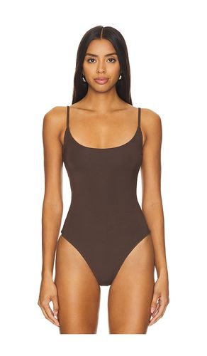 X REVOLVE Whittney Bodysuit in . Size L. Also in M, S, XL, XS, XXS - House of Harlow 1960 - Modalova