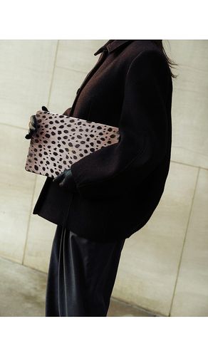Air 13 Embossed Faux Leather Laptop Case in - Heaven Mayhem - Modalova