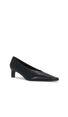 Community Pump in . Size 6. Also in 6.5, 7, 7.5, 8, 8.5, 9, 9.5 - Jeffrey Campbell - Modalova