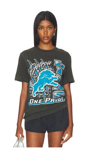 T-SHIRT LIONS en . Taille L. Also en M, S, XL/1X - Junk Food - Modalova