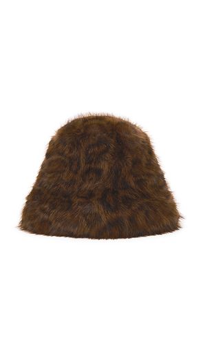 Snuggle Bucket Hat in . Size M/L. Also in S/M - Lack of Color - Modalova