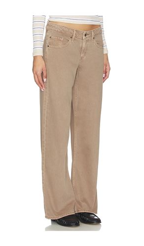 JAMBES LARGES en . Taille 24. Also en - LEVI'S - Modalova