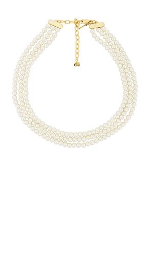 Triple Pearl Strand Necklace in - Lele Sadoughi - Modalova