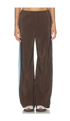 PANTALON FORME JOGGING SIDE STRIPE PANT en . Taille L. Also en XL - La Ligne - Modalova
