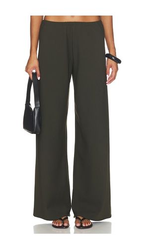 JAMBES LARGES COLBY en . Taille L. Also en M, S, XL, XS - La Ligne - Modalova
