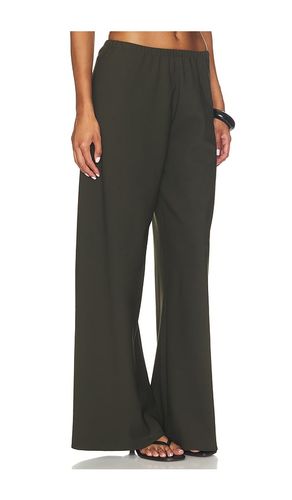 JAMBES LARGES COLBY en . Taille L. Also en M, S, XL, XS - La Ligne - Modalova