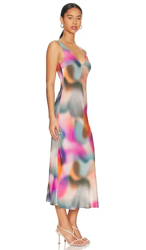 V Slip Dress in . Size S. Also in XS - LNA - Modalova