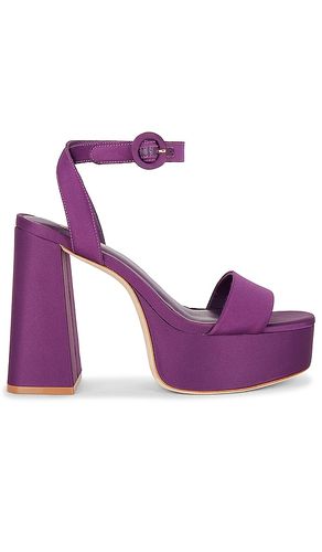ESCARPINS DOLLY in . Size 6, 6.5, 7, 7.5, 8.5, 9, 9.5 - Larroude - Modalova