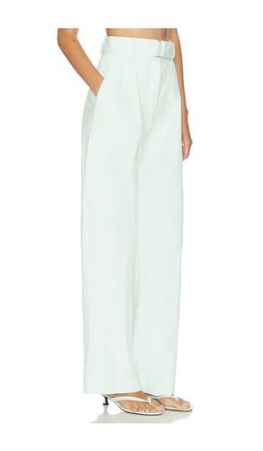 PANTALON BARREL À PINCES PLEATED BARREL TROUSER en . Taille 0. Also en 2, 4, 6, 8 - MATTHEW BRUCH - Modalova