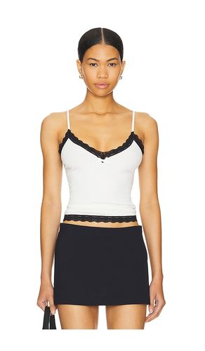 Oriana Top in . Size M, S, XL - MORE TO COME - Modalova