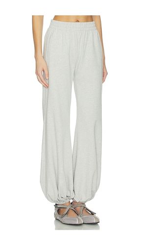 PANTALON BOYFRIEND PUFF JOG en . Taille L. Also en M, XXS - Norma Kamali - Modalova