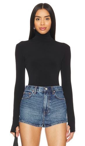 Slim Fit Long Sleeve Turtleneck Top en . Taille L. Also en M, S, XS, XXS - Norma Kamali - Modalova