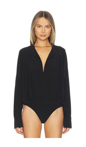 BODY SUPER OVERSIZED BOYFRIEND NK SHIRT en . Taille L. Also en M, S, XS - Norma Kamali - Modalova