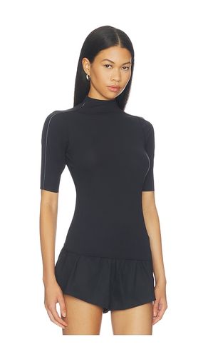 Weightless Short Sleeve Top en . Taille XS. Also en XXS - NikeSKIMS - Modalova