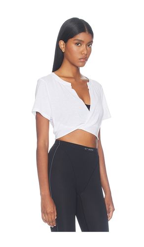 Crop Shortsleeve Top en . Taille L. Also en M, S, XS - NikeSKIMS - Modalova