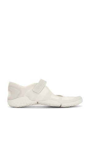 SNEAKERS RIFT MESH en . Taille 7. Also en 9, 9.5, 5.5, 5 - NikeSKIMS - Modalova