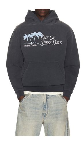 SWEAT À CAPUCHE TROPICAL en . Taille L. Also en M, S, XL/1X, XS, XXL/2X - ONE OF THESE DAYS - Modalova