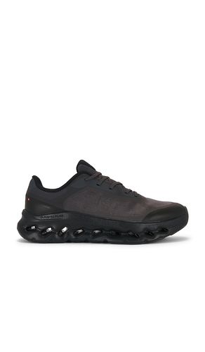 SNEAKERS CLOUDTILT REMIX en . Taille 10. Also en 10.5, 11, 11.5, 12, 13, 7, 7.5, 8, 8.5, 9, 9.5 - On - Modalova
