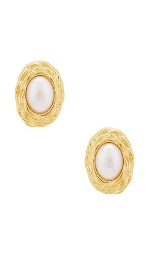 Oval Pearl Stud Earrings in - petit moments - Modalova