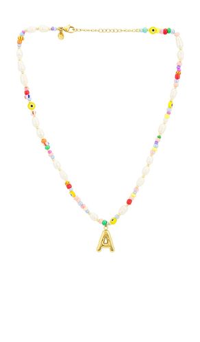 COLLIER À INITIALE EN BULLES PERLÉES BEADED PEARL BUBBLE INITIAL NECKLACE en ,. Taille F. Also en H - petit moments - Modalova