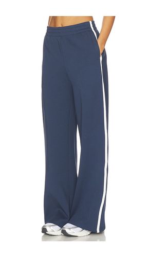 PANTALON JAMBES LARGES DE VOYAGE en . Taille L. Also en XL - perfectwhitetee - Modalova