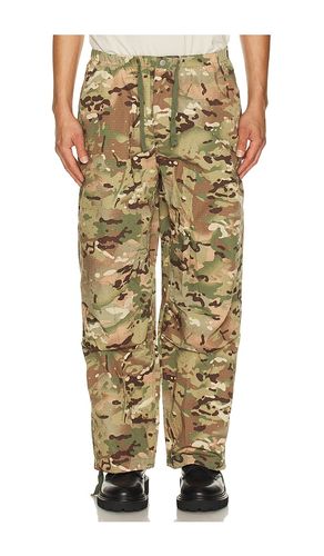 PANTALON LARGE GEM CAMO en . Taille XL/1X. Also en XXL/2X - Pleasures - Modalova