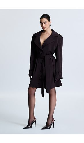 Brigitte Twill Trench en . Taille S. Also en XXS, XS, M, L, XL - REVOLVE LOS ANGELES - Modalova