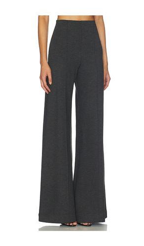 PANTALON LONG WIDE LEG PANT en . Taille L. Also en M, S, XS - Ripley Rader - Modalova