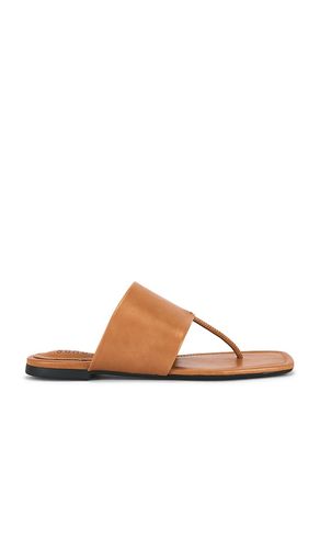 PLAT MARTHA en . Taille 6. Also en 7.5, 10 - Schutz - Modalova