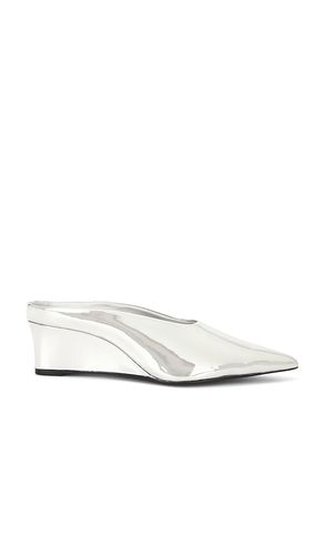 ESCARPIN POINTED GALA WEDGE en . Taille 36. Also en 38 - SIMONMILLER - Modalova