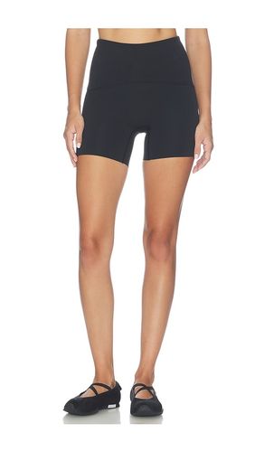 SHORT DE STYLE MOTARD SHAPE BOOTYBOOST en . Taille XS. Also en S, M, XL, XXL - SPANX - Modalova