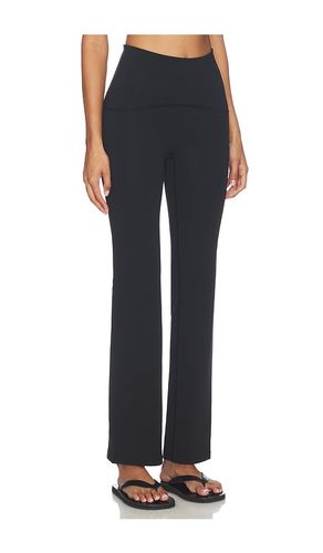 PANTALON BOOTY BOOST en . Taille 1X. Also en L, XL - SPANX - Modalova