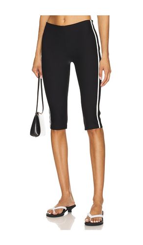 Clarke Capri in . Size M, S, XS, XXS - superdown - Modalova