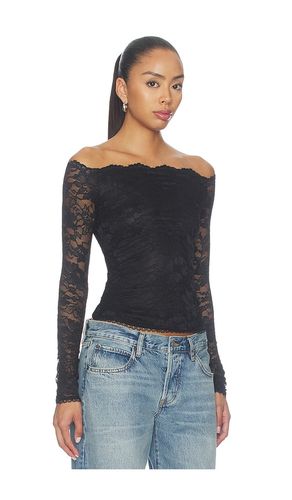 Cameron Off Shoulder Top en . Taille L. Also en M, S, XL, XS, XXS - superdown - Modalova