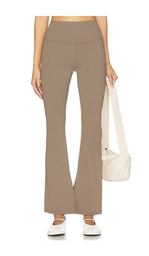 PANTALON OLYMPIA SLIT en . Taille M. Also en XS - Spiritual Gangster - Modalova