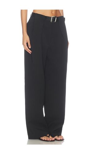 Matteo Belted Tuck Trousers en . Taille S. Also en M, L - Source Unknown - Modalova