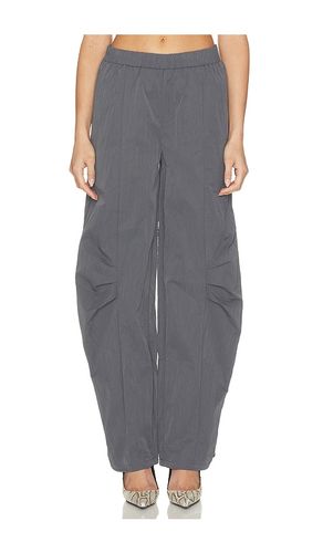 PANTALON CRISPY TRACK PANTS en . Taille M. Also en XL, XS - ROTATE - Modalova