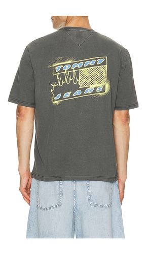 T-SHIRT DRAPEAU 90S en . Taille L. Also en XL/1X - Tommy Jeans - Modalova