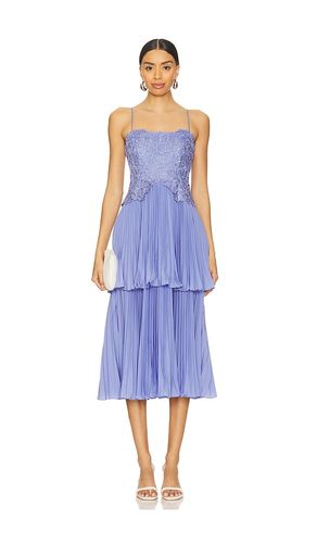 ROBE ESMAE LASER CUT FLORAL en . Taille 10. Also en 2, 4, 6 - AMUR - Modalova