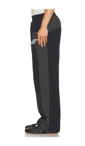 PANTALON en . Taille M. Also en S - UMBRO - Modalova