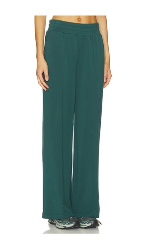 PANTALON SWEAT JAMBES LARGES en . Taille M. Also en S, XS - Varley - Modalova