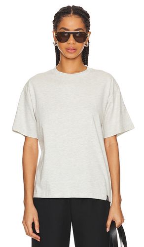 TOP en . Taille M. Also en L, XL/1X - WAO - Modalova