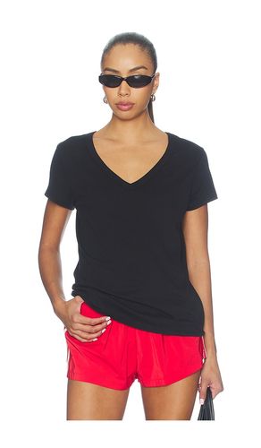 V-Neck Tee en . Taille L. Also en M, S, XL, XS, XXS - WAO - Modalova