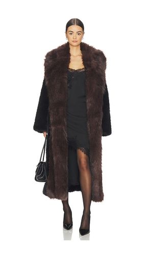 VESTE CEINTURÉE EN FAUSSE FOURRURE en ,. Taille L. Also en S - WeWoreWhat - Modalova
