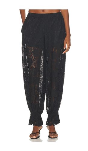 PANTALON FORME BALLON EN DENTELLE BALLOON LACE TROUSER en . Taille S. Also en XS, M, L - WeWoreWhat - Modalova
