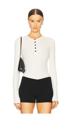 BODY V-NECK HENLEY in . Size M, S, XS - WeWoreWhat - Modalova