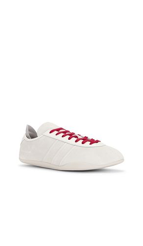 CHAUSSURES TOKYO en . Taille 8. Also en 8.5, 9, 9.5, 10, 10.5, 11 - Y-3 - Modalova