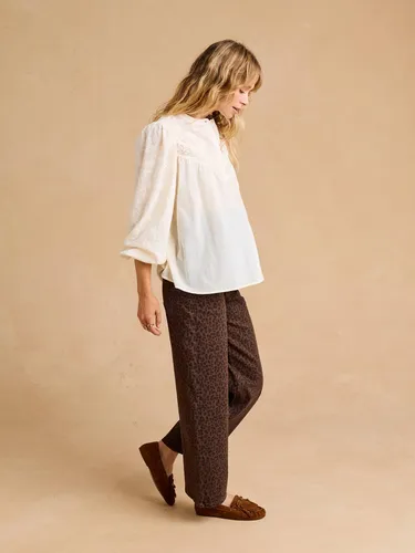 Blouse de grossesse et allaitement brodée crème - Envie De Fraise - Modalova